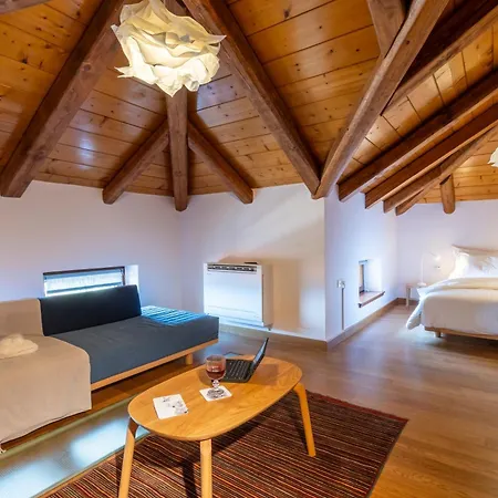 μελιάδες - αρεθούσα Villa Arájova